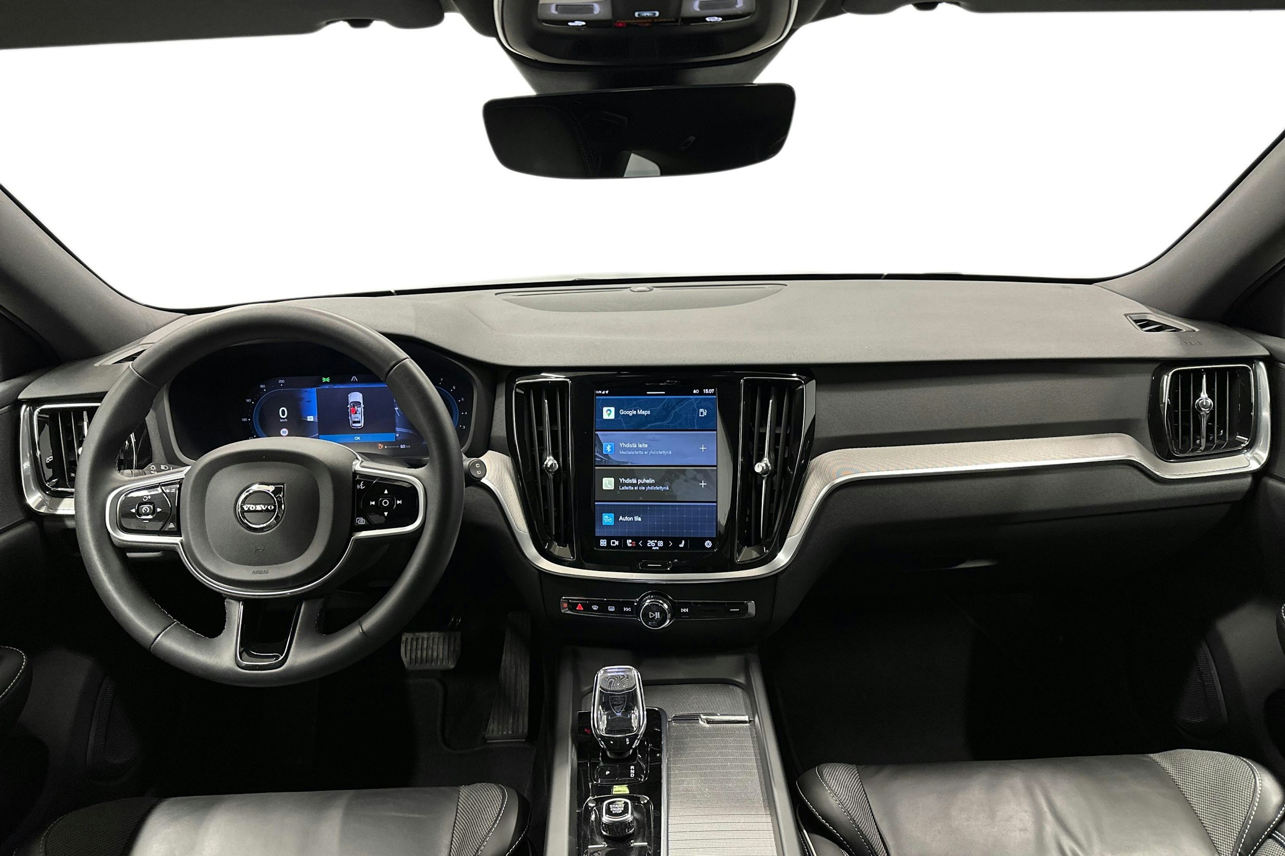 musta Volvo V60 2023 kuva 9.