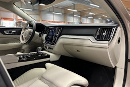 ruskea (beige) Volvo V60 2023 kuva 14.