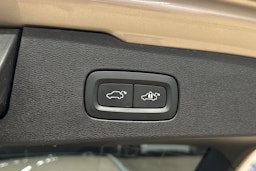 ruskea (beige) Volvo V60 2023 kuva 31.