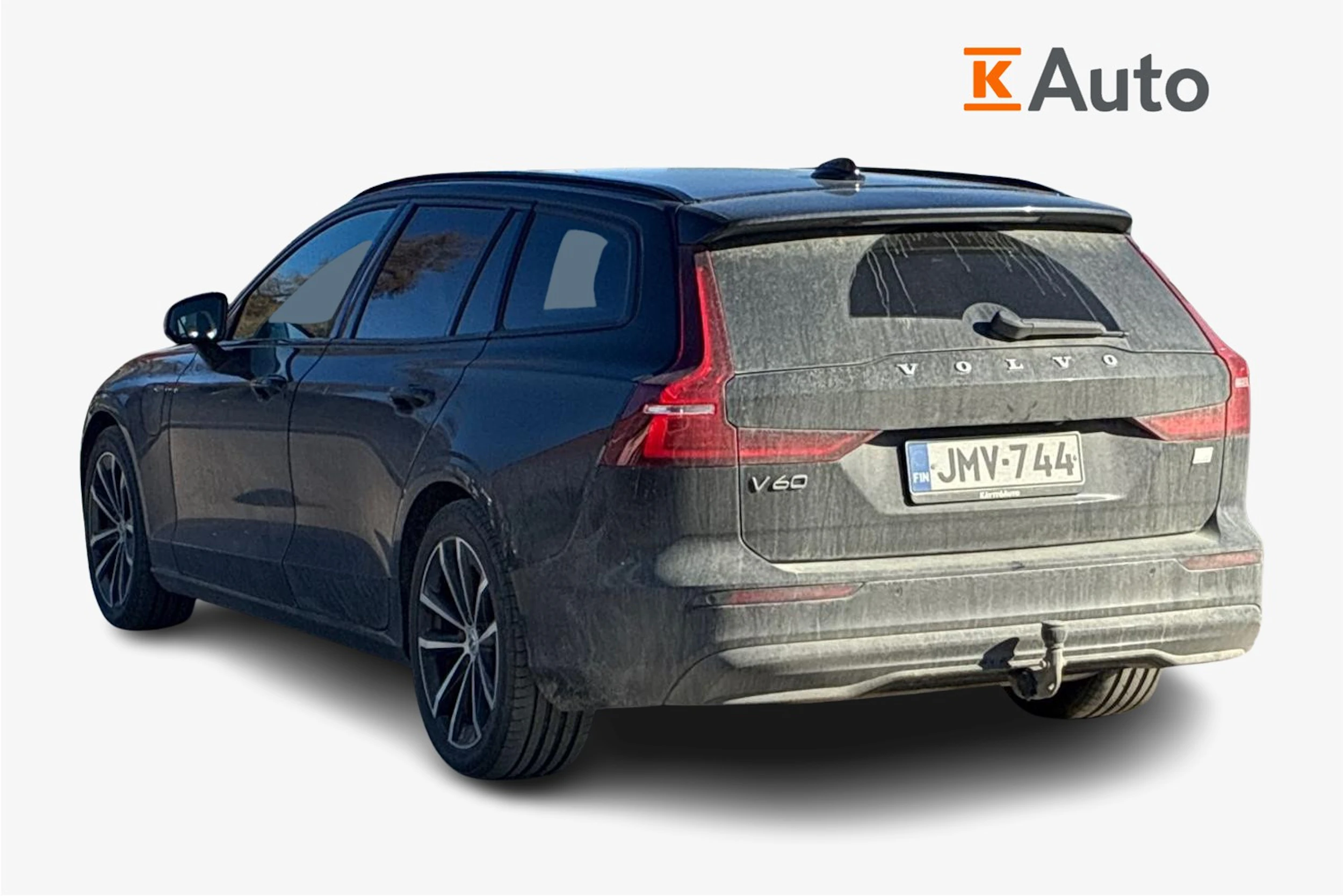 musta Volvo V60 2023 kuva 2.