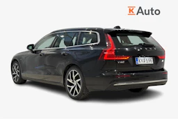 musta Volvo V60 2023 kuva 3.
