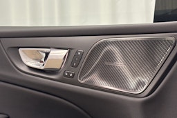 harmaa Volvo V60 2023 kuva 24.