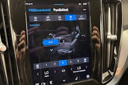 met. sininen Volvo V60 2023 kuva 26.