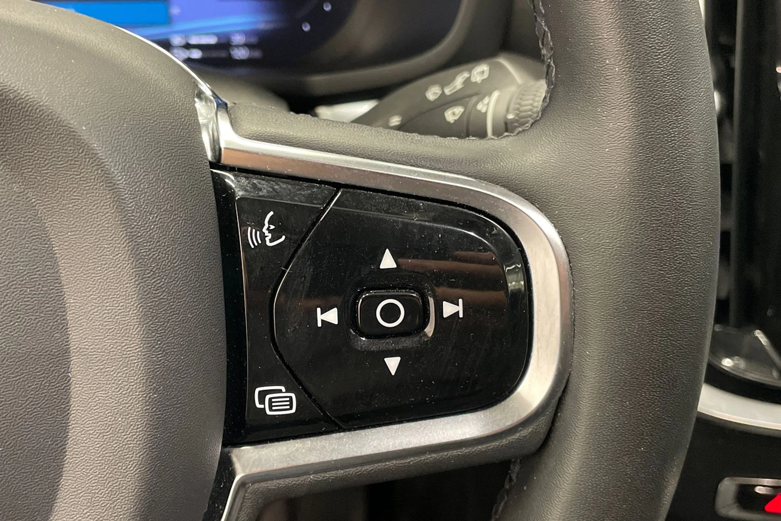 ruskea (beige) Volvo V60 2023 kuva 19.