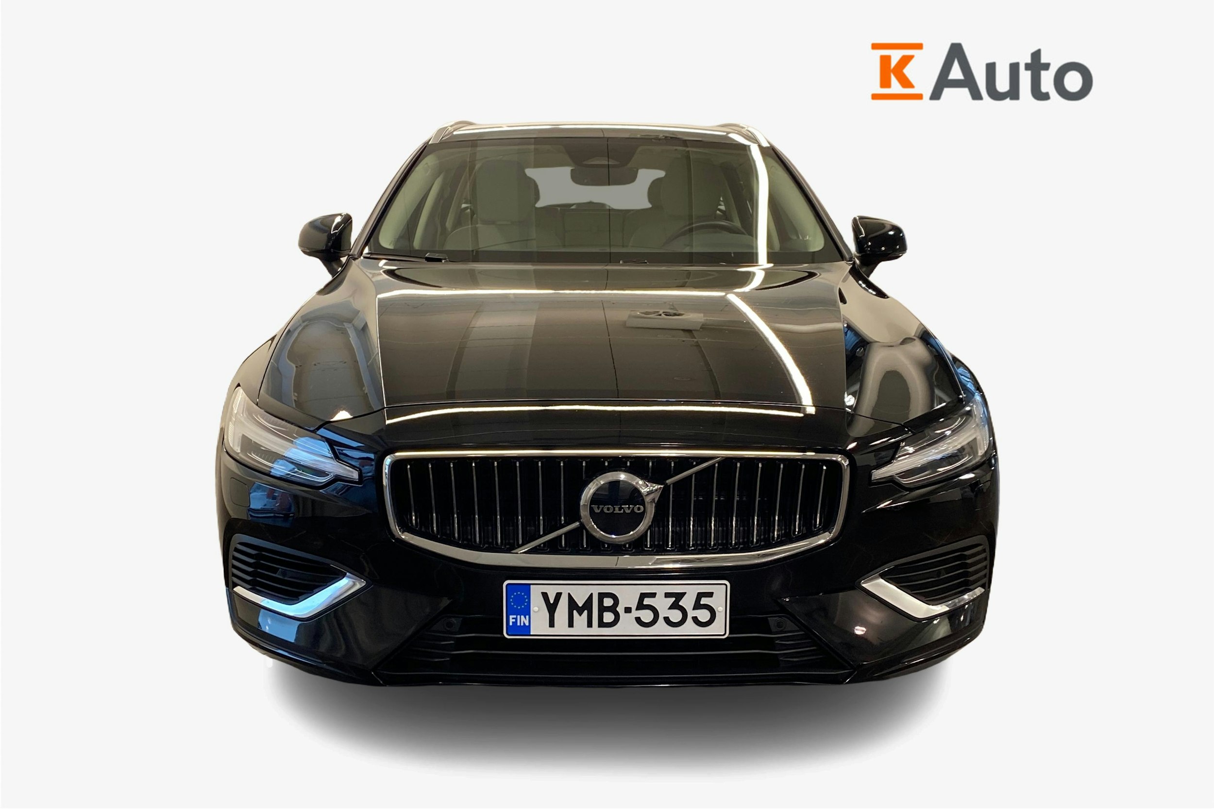 musta Volvo V60 2023 kuva 5.