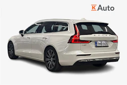 Valkoinen Volvo V60 2023 kuva 2.