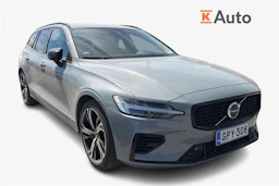 harmaa Volvo V60 2024 kuva 1.