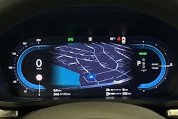 valkoinen Volvo V60 2025 kuva 15.