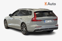 harmaa Volvo V60 2024 kuva 2.