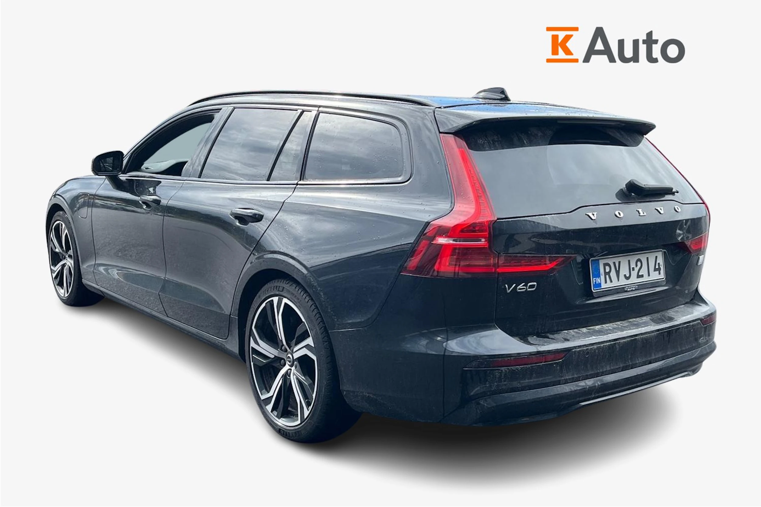 musta Volvo V60 2024 kuva 2.