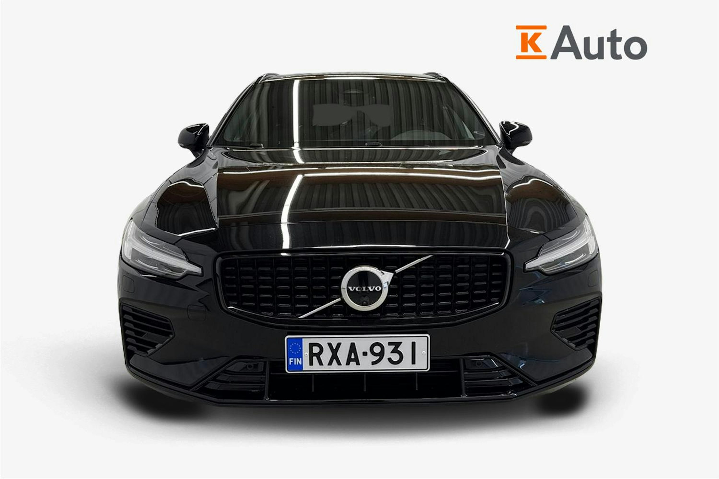 musta Volvo V60 2025 kuva 5.