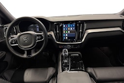 musta Volvo V60 2025 kuva 9.
