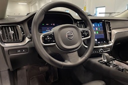 harmaa Volvo V60 2025 kuva 24.