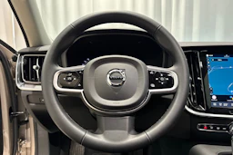 harmaa Volvo V60 2026 kuva 22.