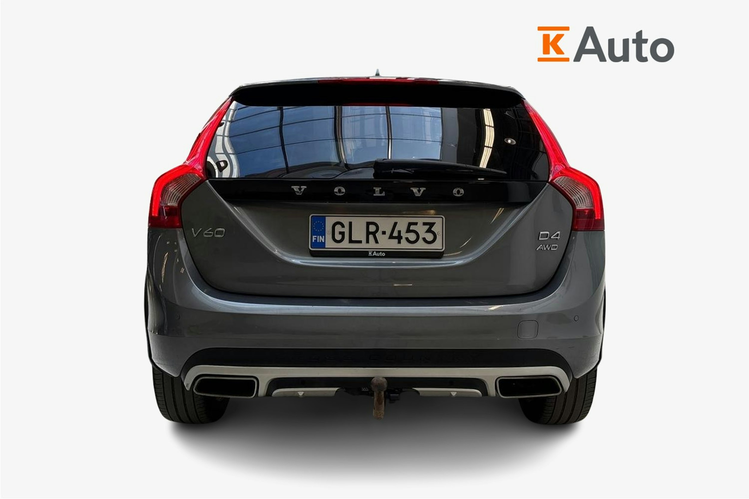 harmaa Volvo V60 Cross Country 2015 kuva 3.