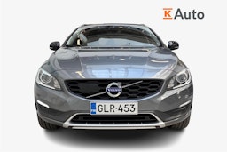 harmaa Volvo V60 Cross Country 2015 kuva 5.