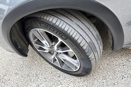 harmaa Volvo V60 Cross Country 2015 kuva 13.