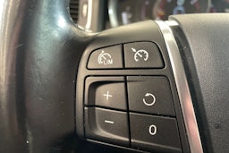 harmaa Volvo V60 Cross Country 2015 kuva 17.
