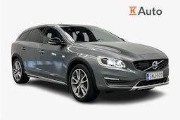 harmaa Volvo V60 Cross Country 2016 kuva 1.
