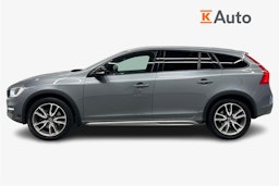 harmaa Volvo V60 Cross Country 2016 kuva 6.