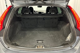 harmaa Volvo V60 Cross Country 2016 kuva 14.