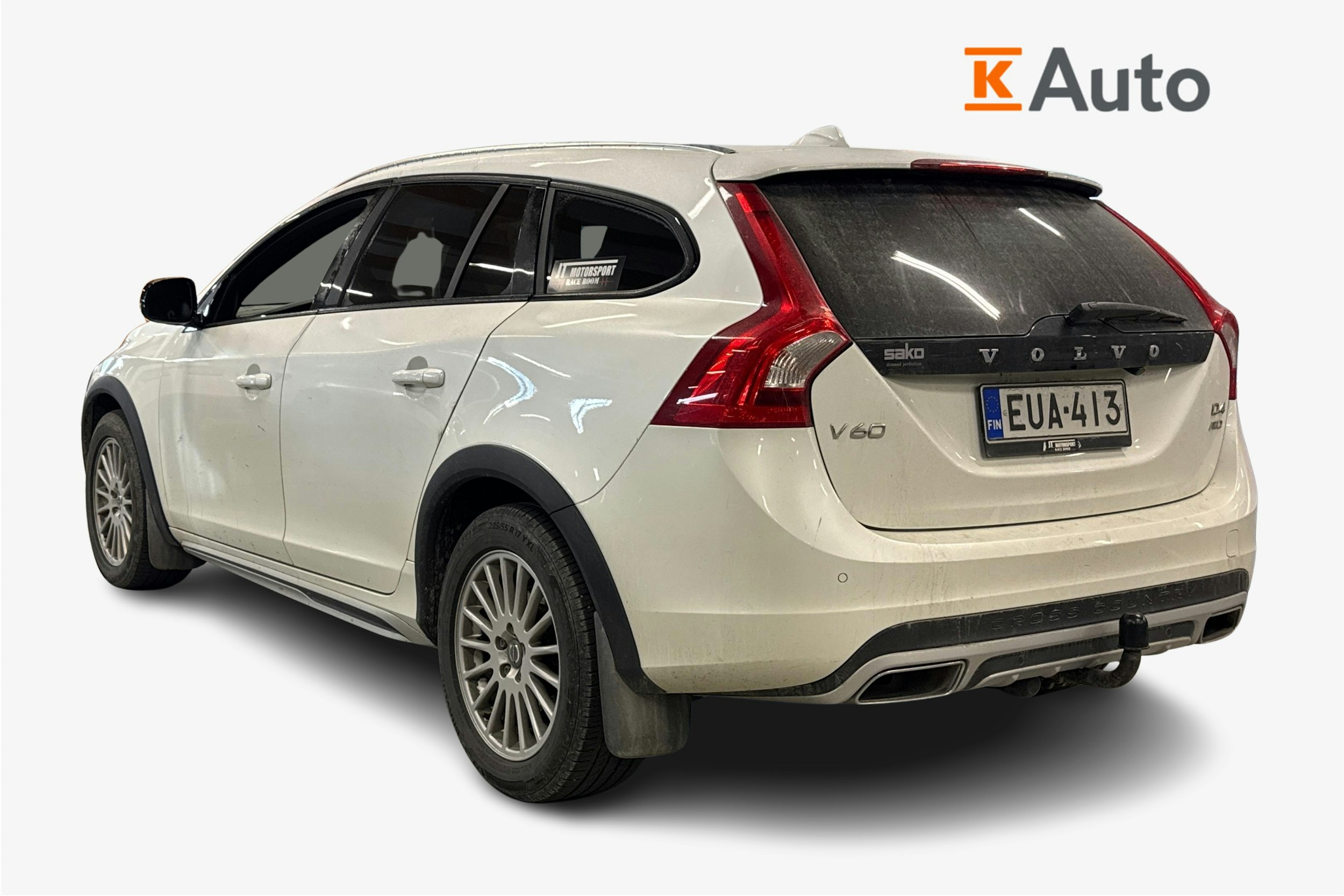 valkoinen Volvo V60 Cross Country 2016 kuva 2.