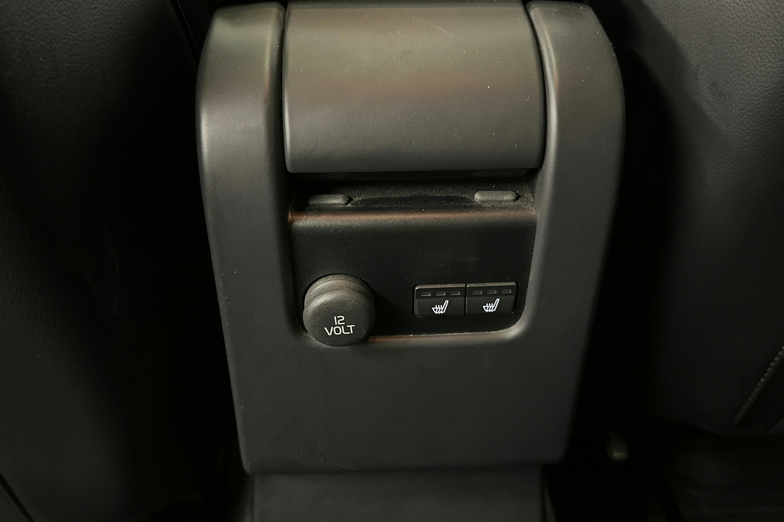 valkoinen Volvo V60 Cross Country 2016 kuva 29.