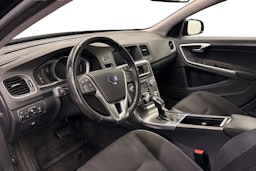 Musta Volvo V60 Cross Country 2016 kuva 6.