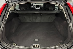 Musta Volvo V60 Cross Country 2016 kuva 21.