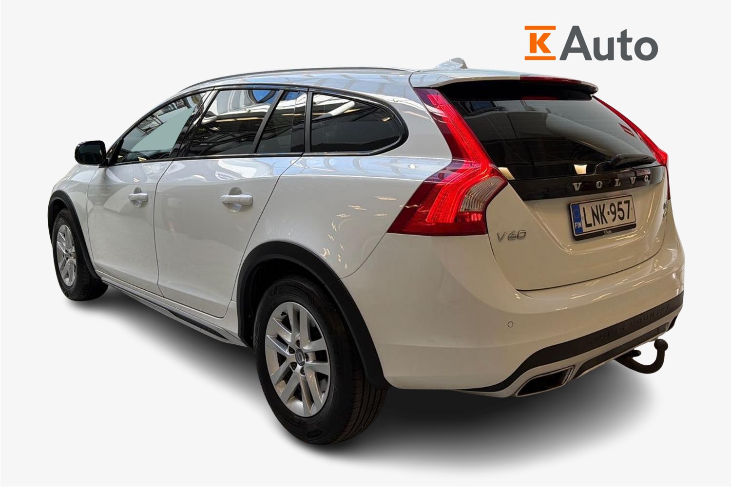Volvo V60 Cross Country 2016, kuva 2/22