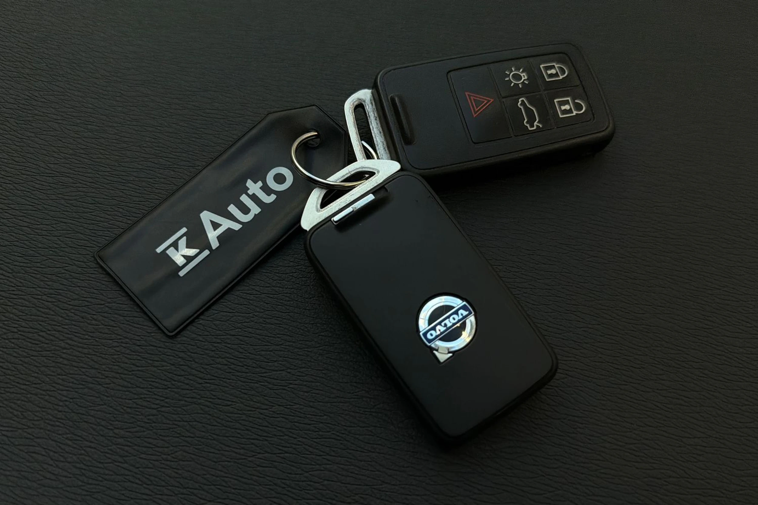valkoinen Volvo V60 Cross Country 2016 kuva 22.