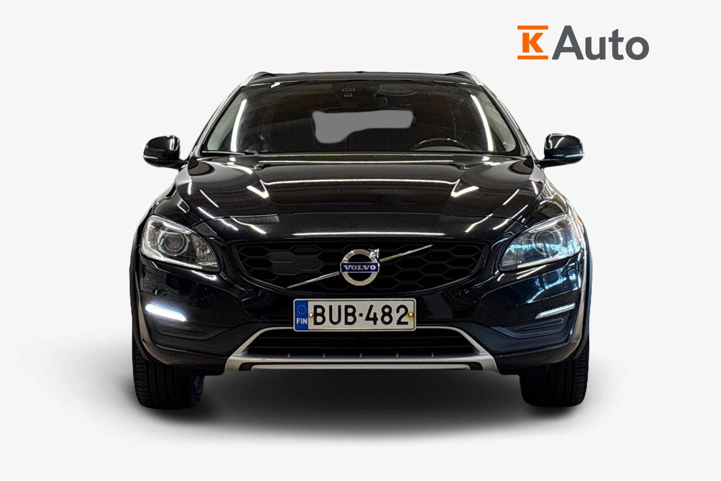 musta Volvo V60 Cross Country 2017 kuva 4.