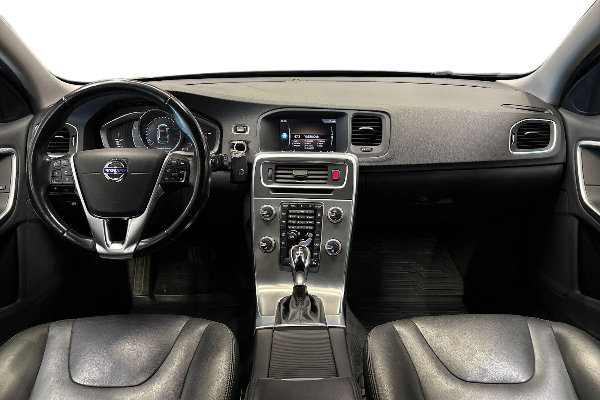musta Volvo V60 Cross Country 2017 kuva 7.