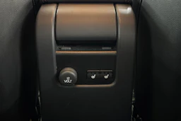 musta Volvo V60 Cross Country 2017 kuva 12.