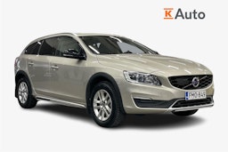 ruskea (beige) Volvo V60 Cross Country 2017 kuva 1.