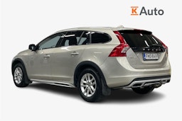 ruskea (beige) Volvo V60 Cross Country 2017 kuva 2.