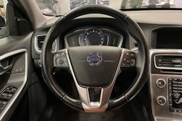 ruskea (beige) Volvo V60 Cross Country 2017 kuva 17.