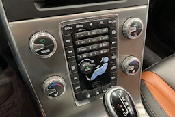 ruskea (beige) Volvo V60 Cross Country 2017 kuva 19.