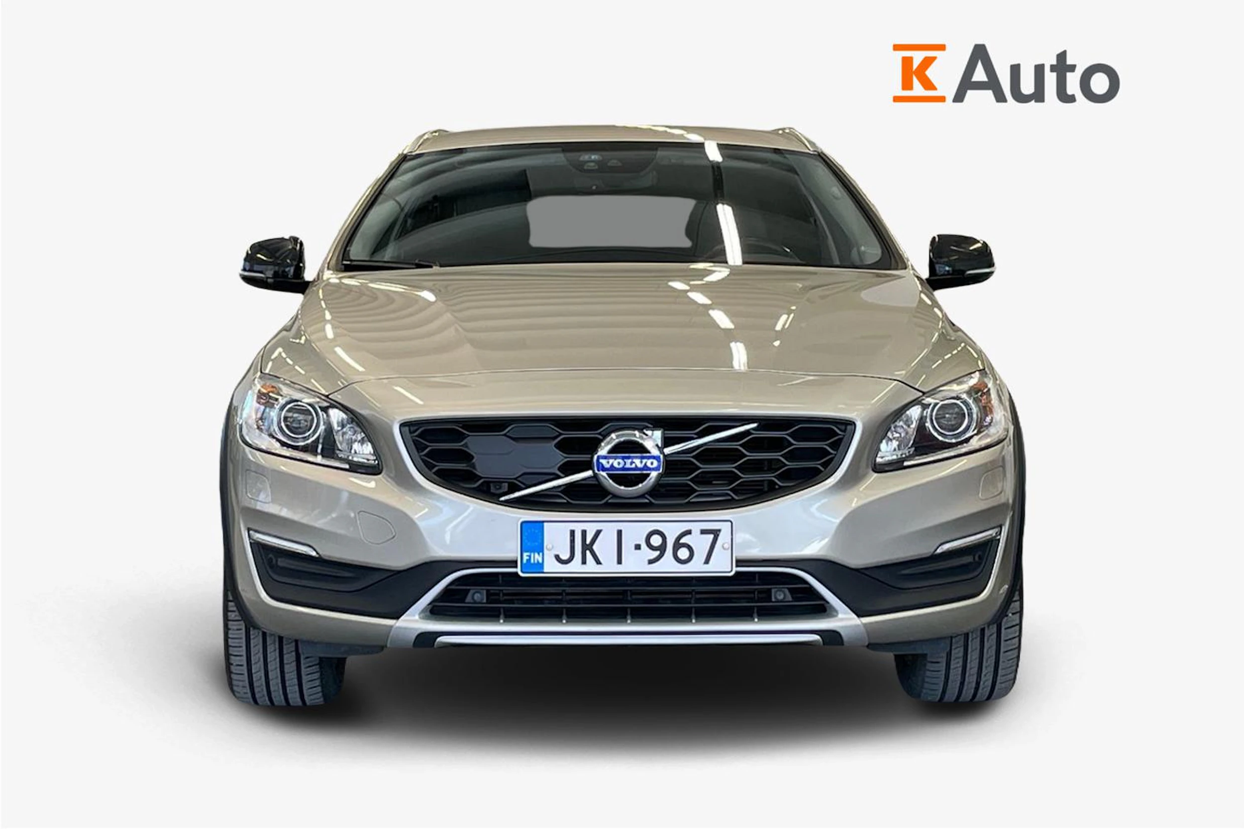 ruskea (beige) Volvo V60 Cross Country 2017 kuva 4.