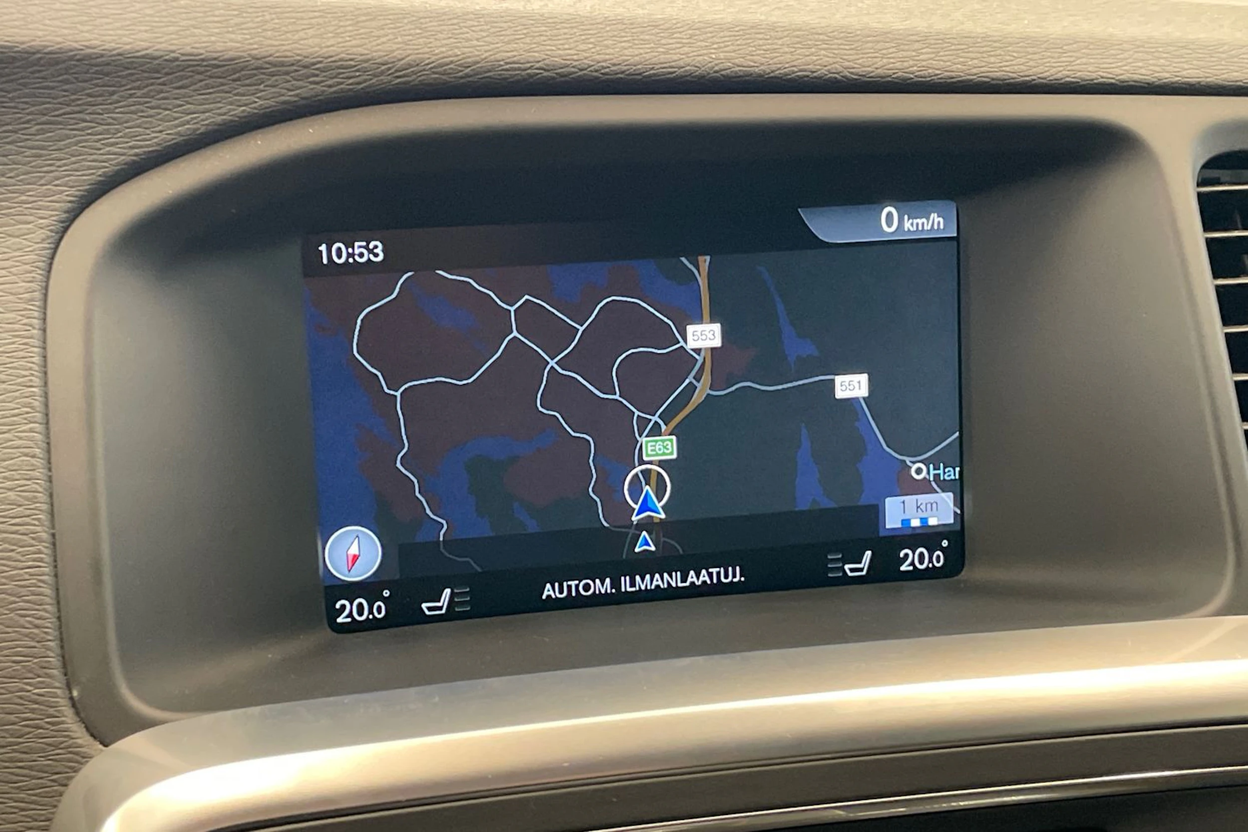 ruskea (beige) Volvo V60 Cross Country 2017 kuva 22.