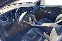 met. ruskea (beige) Volvo V60 Cross Country 2017 kuva 3.