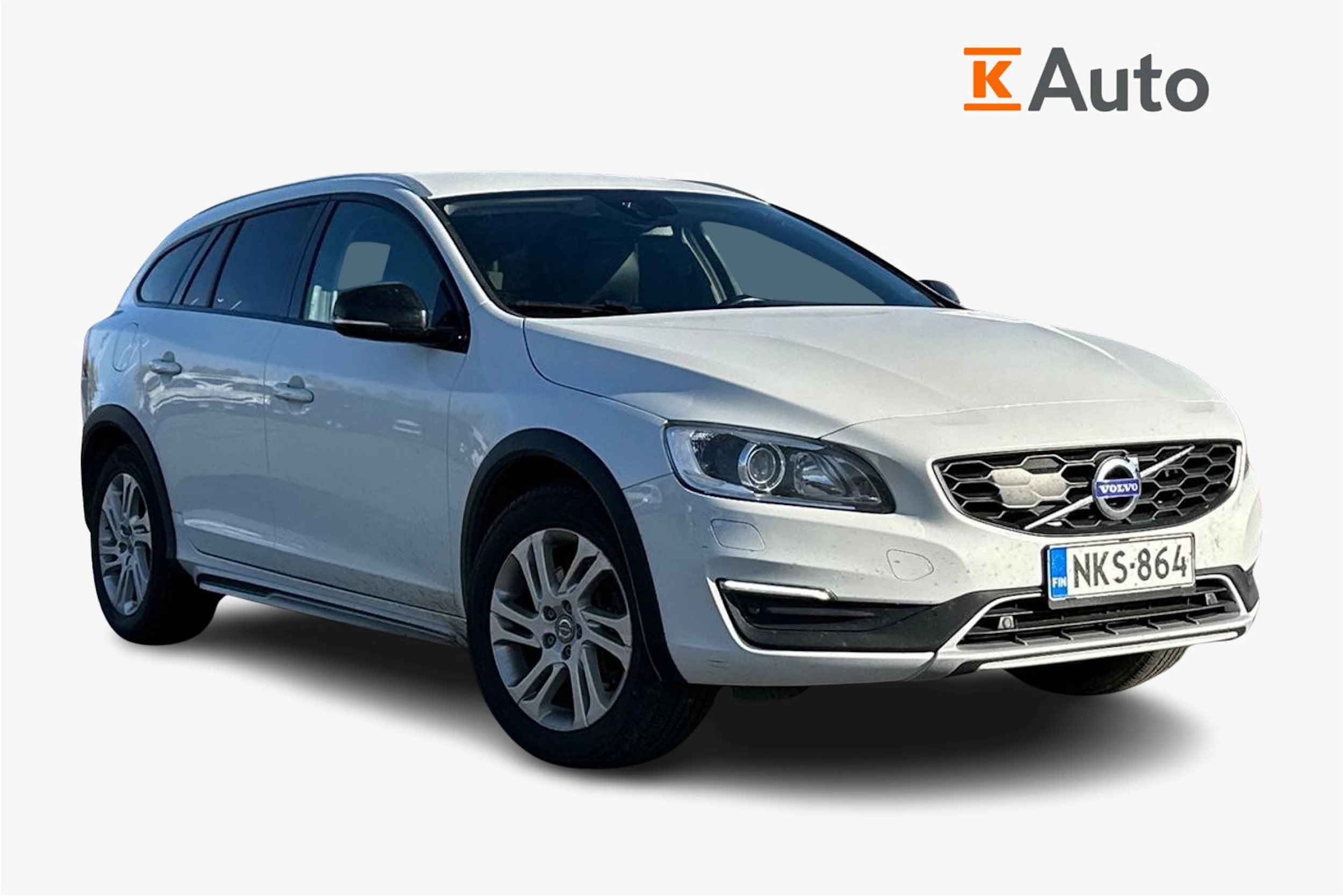 valkoinen Volvo V60 Cross Country 2017 kuva 1.