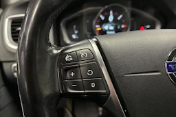 valkoinen Volvo V60 Cross Country 2017 kuva 21.