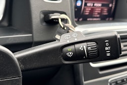 musta Volvo V60 Cross Country 2018 kuva 18.