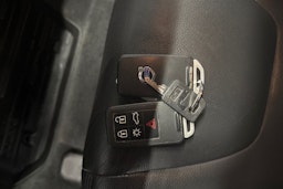 musta Volvo V60 Cross Country 2018 kuva 30.