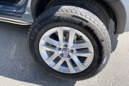 Sininen Volvo V60 Cross Country 2018 kuva 13.