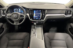 valkoinen Volvo V60 Cross Country 2019 kuva 7.