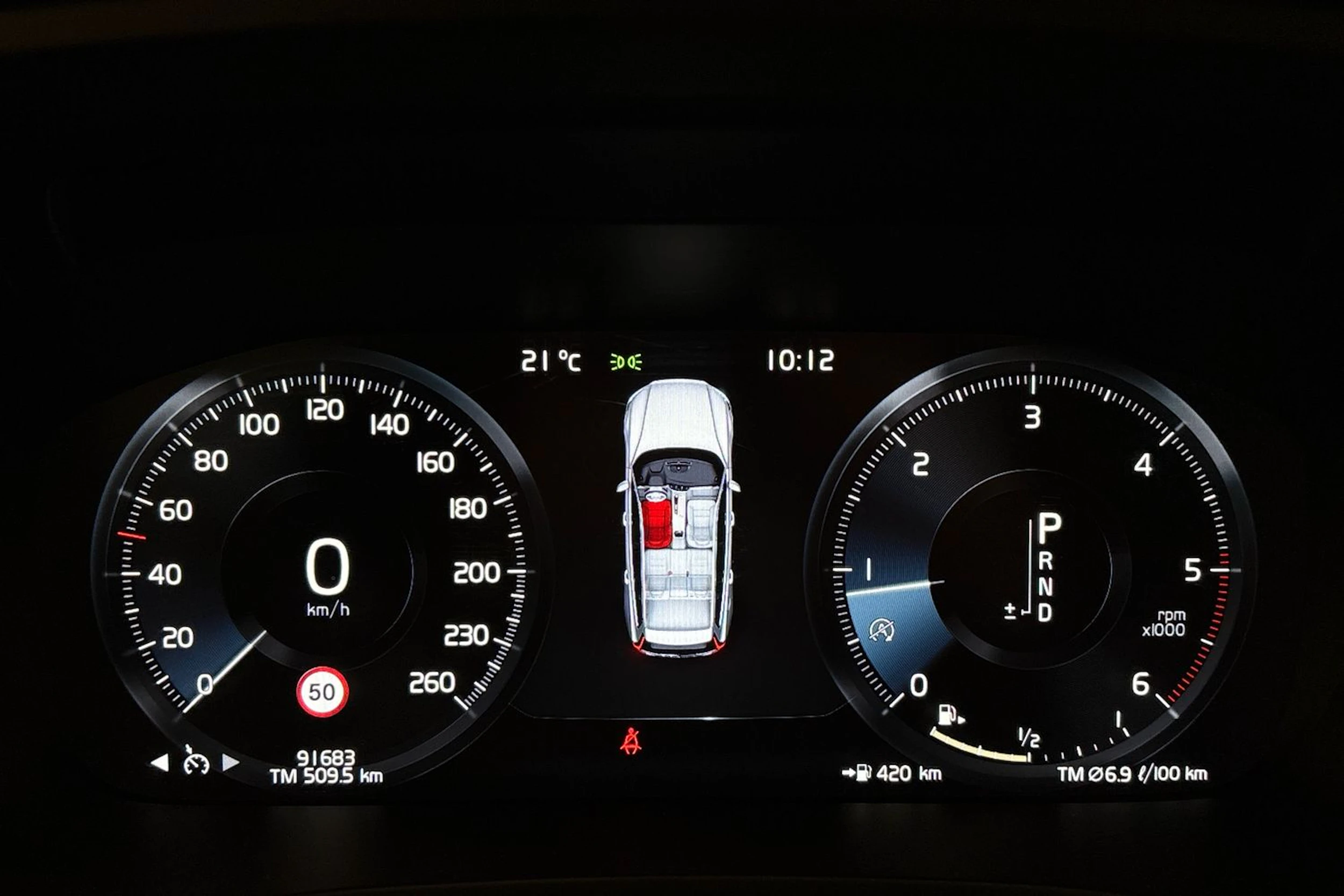 valkoinen Volvo V60 Cross Country 2019 kuva 16.