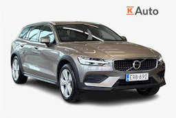 harmaa Volvo V60 Cross Country 2019 kuva 1.