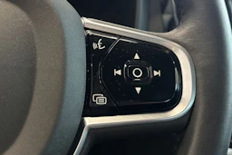 harmaa Volvo V60 Cross Country 2019 kuva 25.